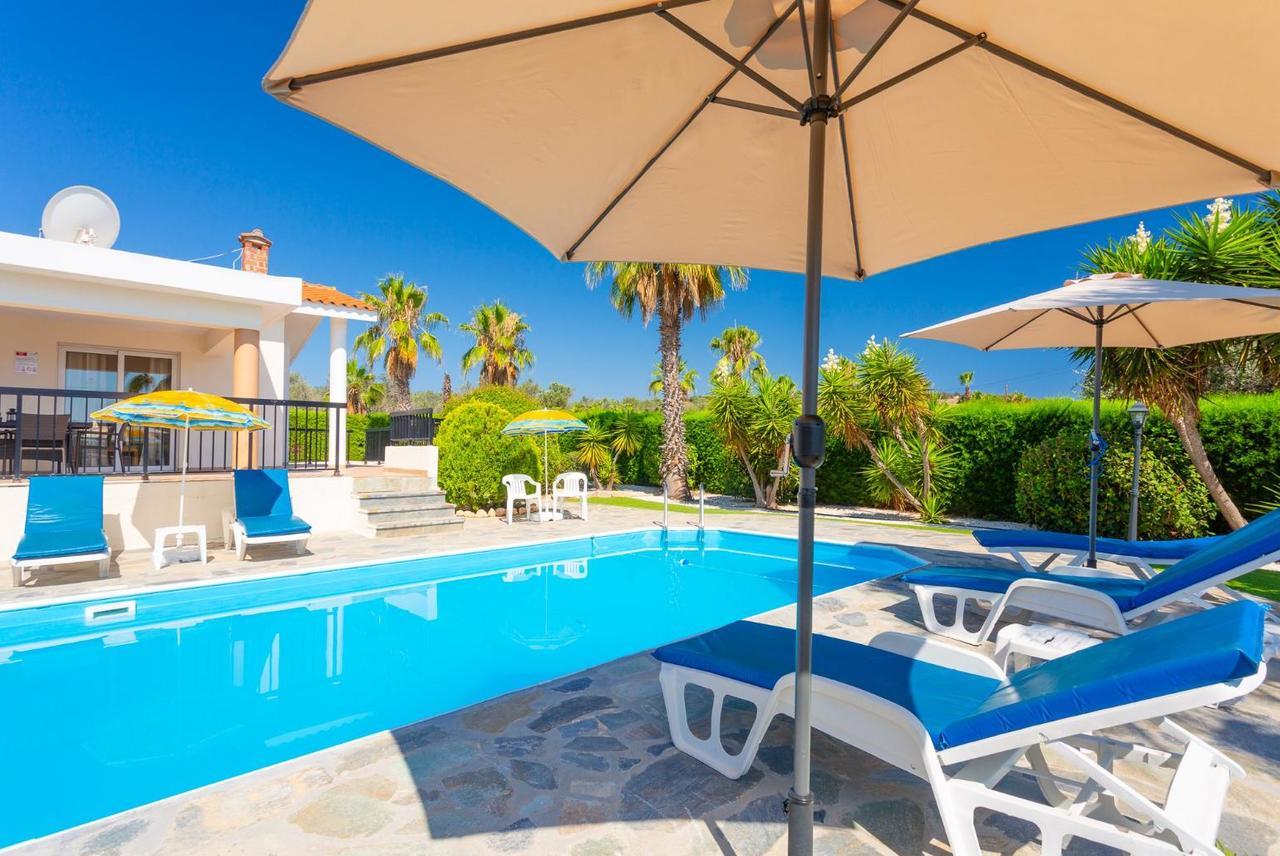 Villa Chrystalla Neo Chorio Luaran gambar